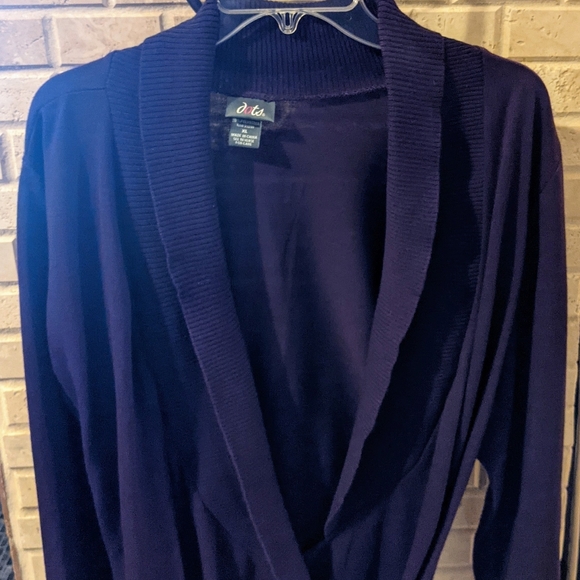 Pretty Dark Purple Wrap Cardigan with Buckle - Picture 4 of 5